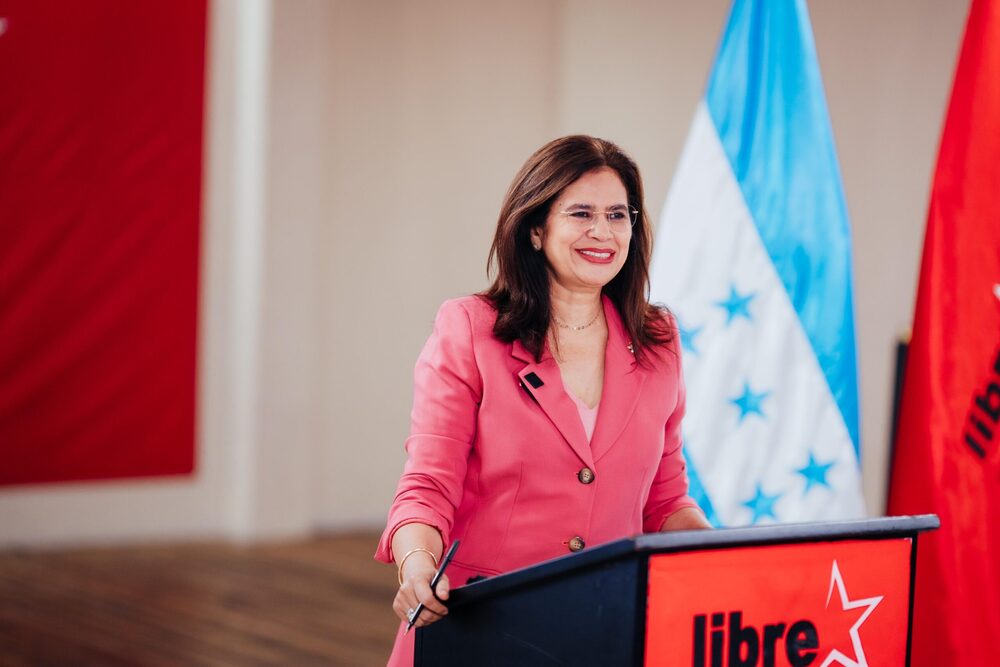 Honduras: Rixi Moncada’s Facebook presence and its impact on electoral security