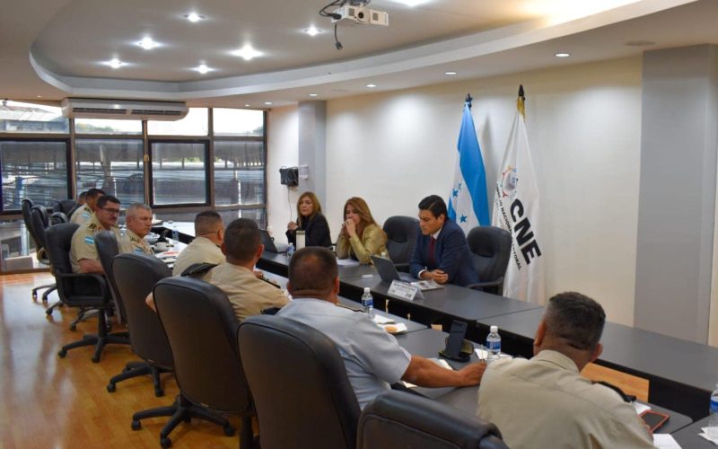 Experts sound alarm on electoral fraud risk in Honduras due to CNE