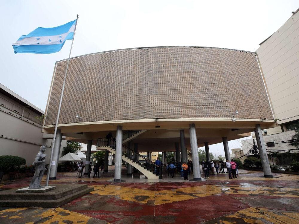 LIBRE’s Political Control: Honduran Congress Prepares Permanent Commission